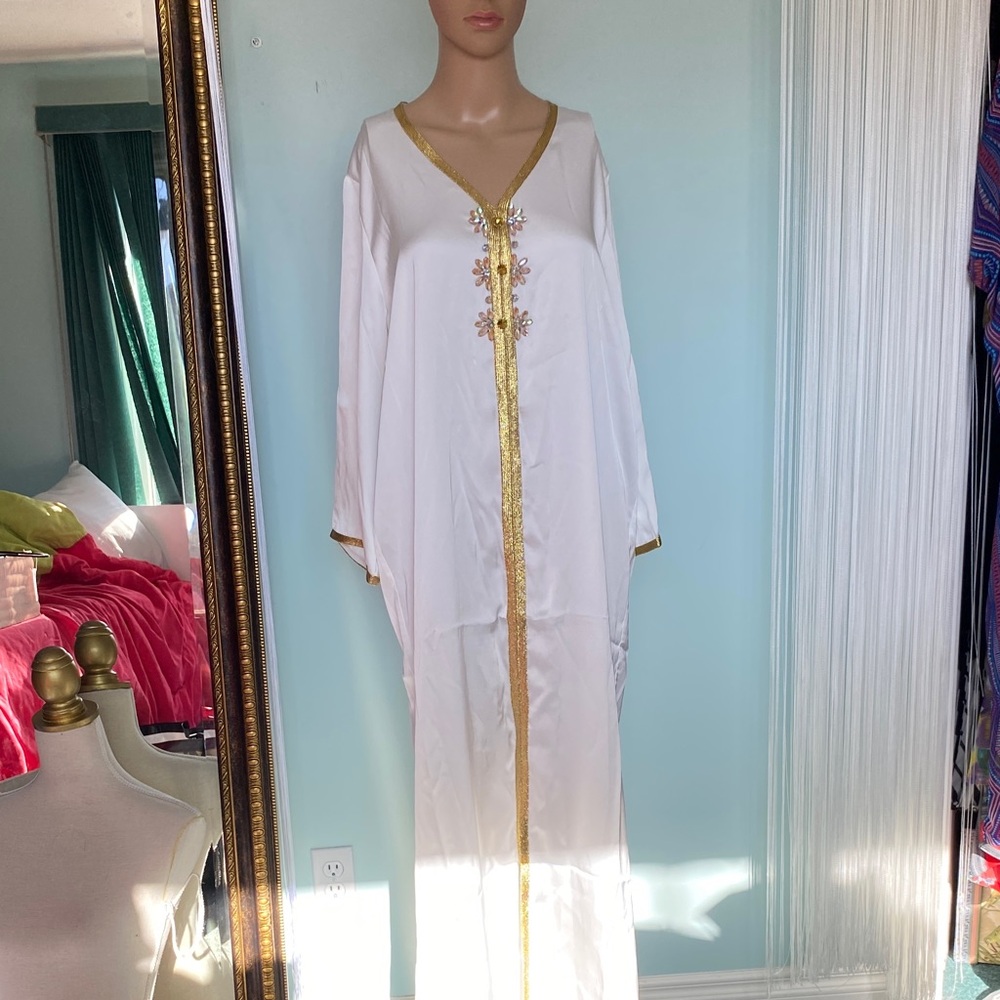 Off White Kaftan with Gold Trim NWOT
